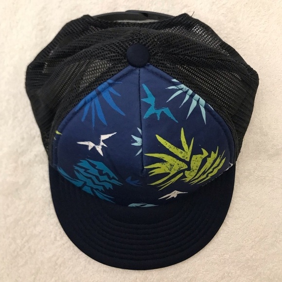 Volcom Adjustable SnapBack Mesh Youth Beach Cap - Picture 13 of 15